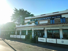  O'Sullivans Bar and Hotel  Манделье-Ла-Напуль